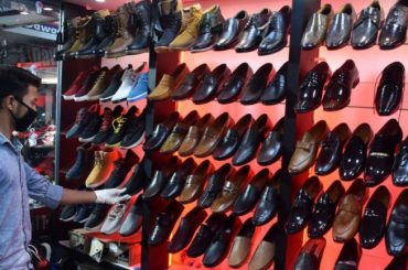 How to Start a Shoe Business with No Money