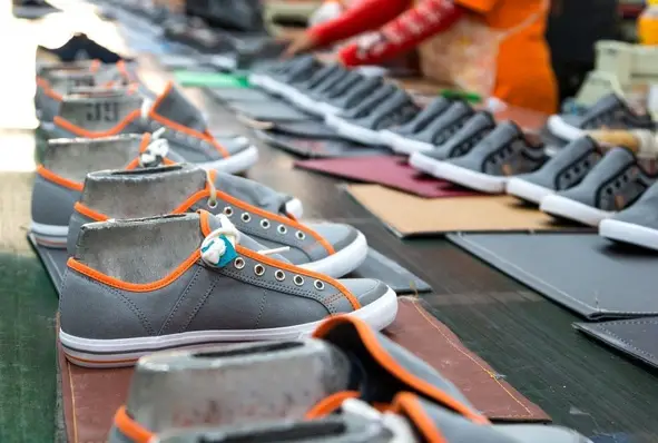 Start a Shoe Business with No Money