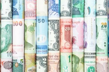 How to Start a Currency Exchange Business