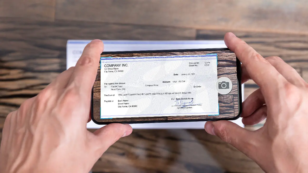 how to deposit a check wells fargo app